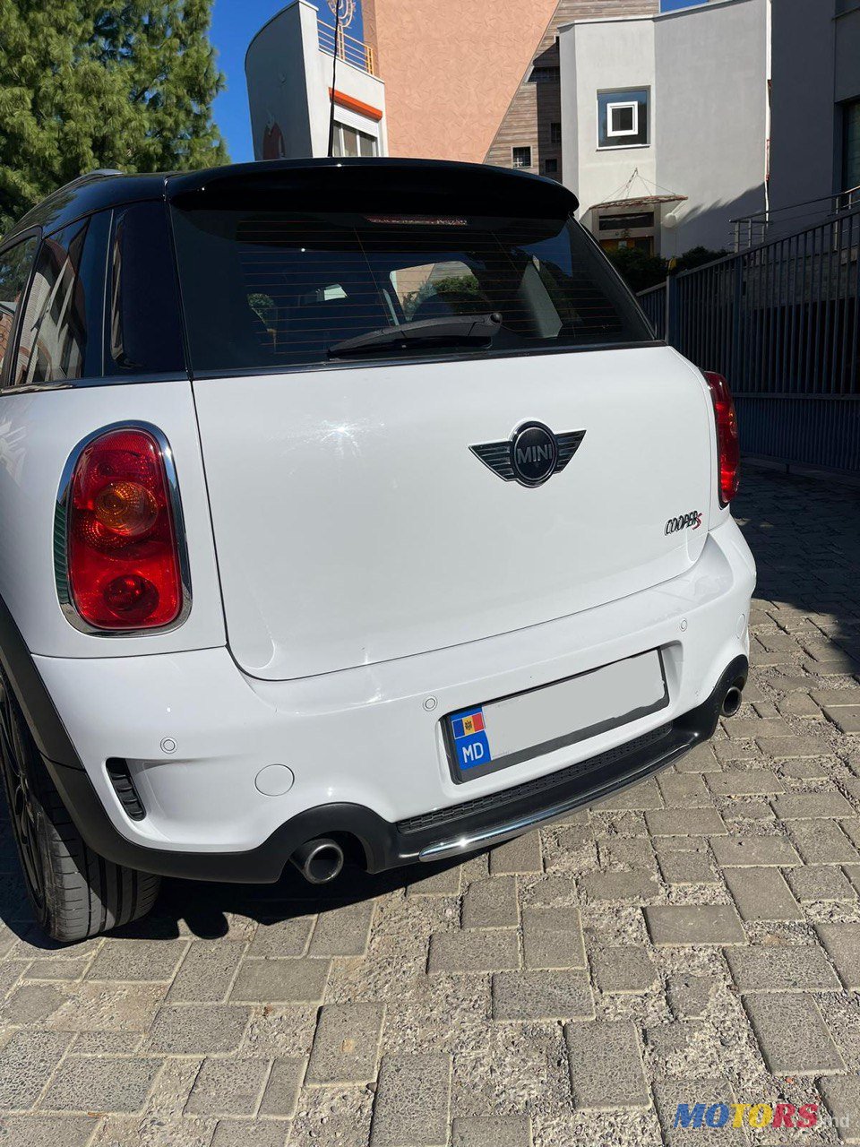 2012' MINI Cooper S photo #5