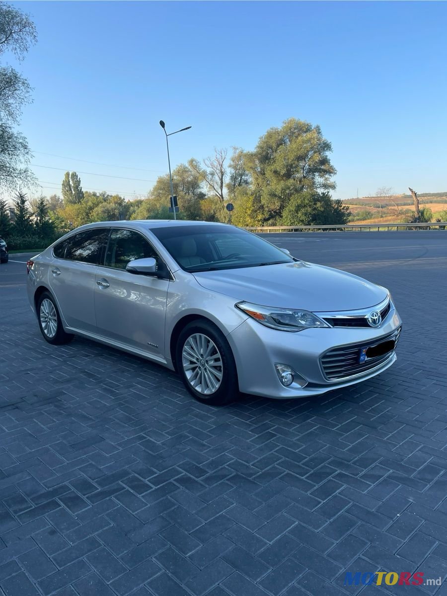 2013' Toyota Avalon photo #6