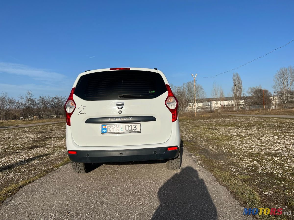 2012' Dacia Lodgy photo #2