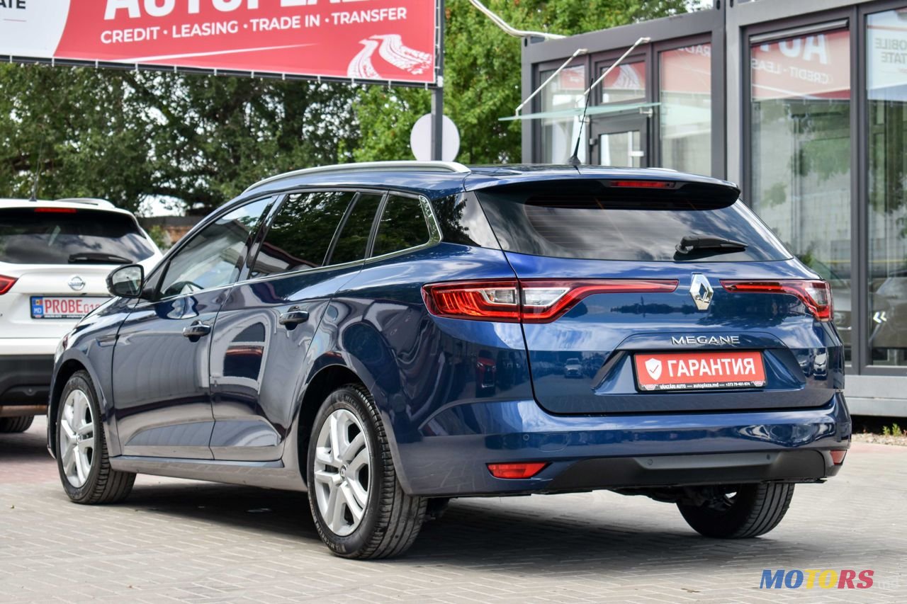 2016' Renault Megane photo #2
