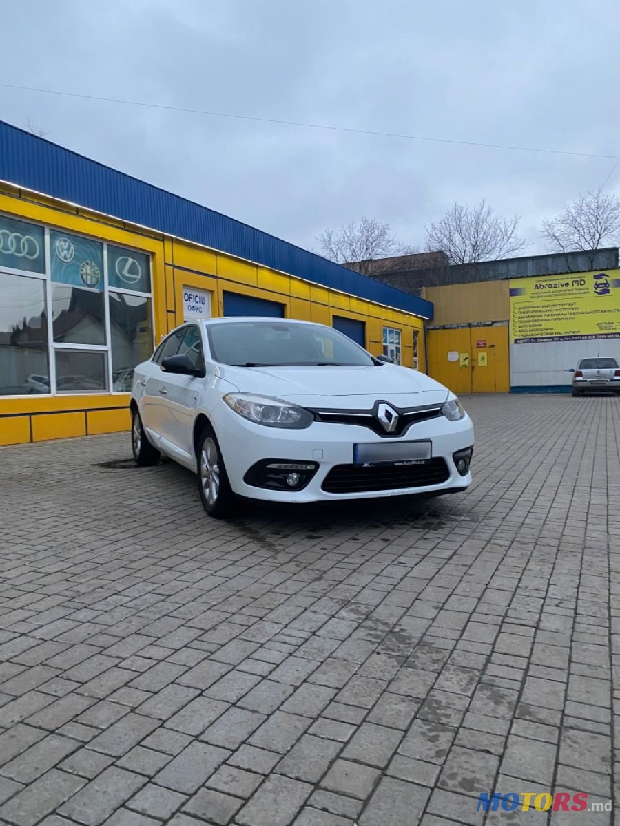 2015' Renault Megane photo #1