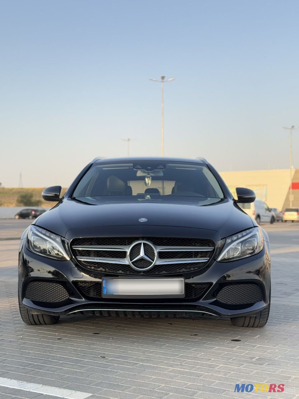 2016' Mercedes-Benz C-Class photo #1