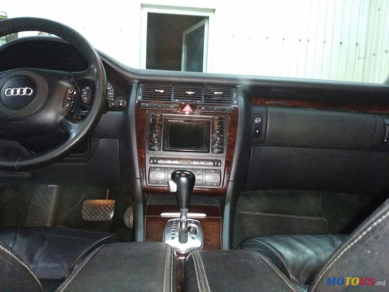 2000' Audi A8 photo #1