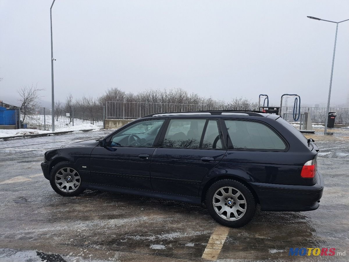 2000' BMW 5 Series Touring photo #4