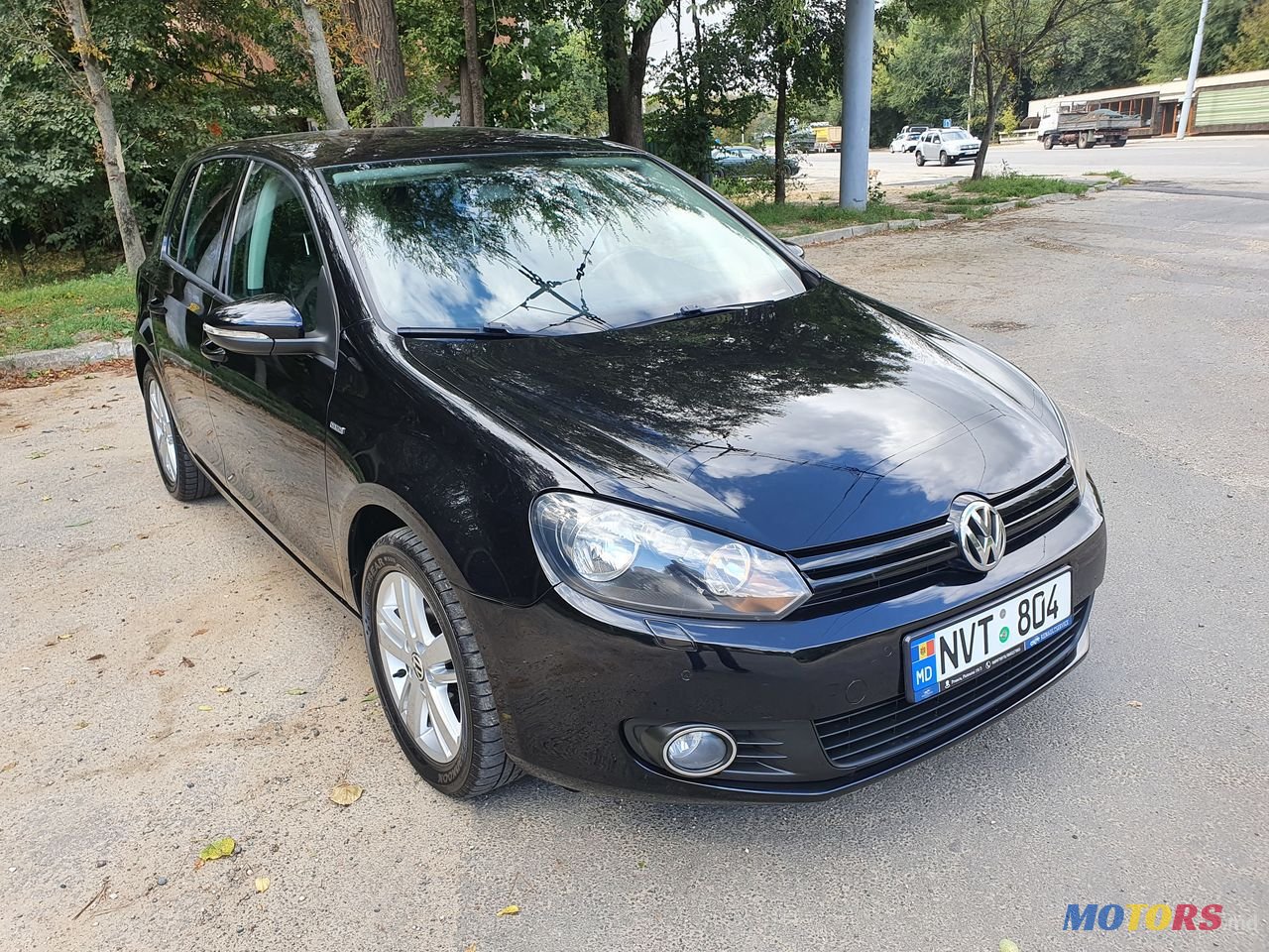 2012' Volkswagen Golf photo #2