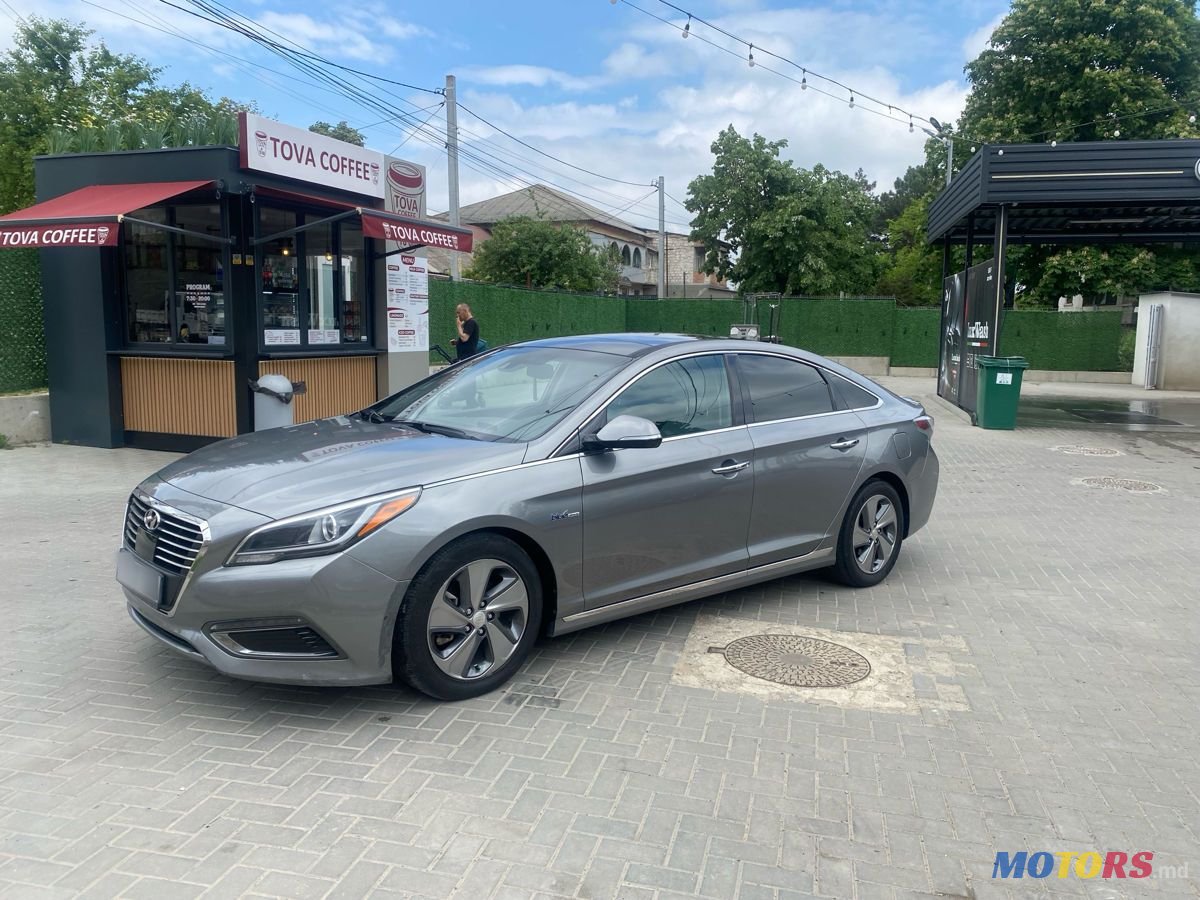 2017' Hyundai Sonata photo #5
