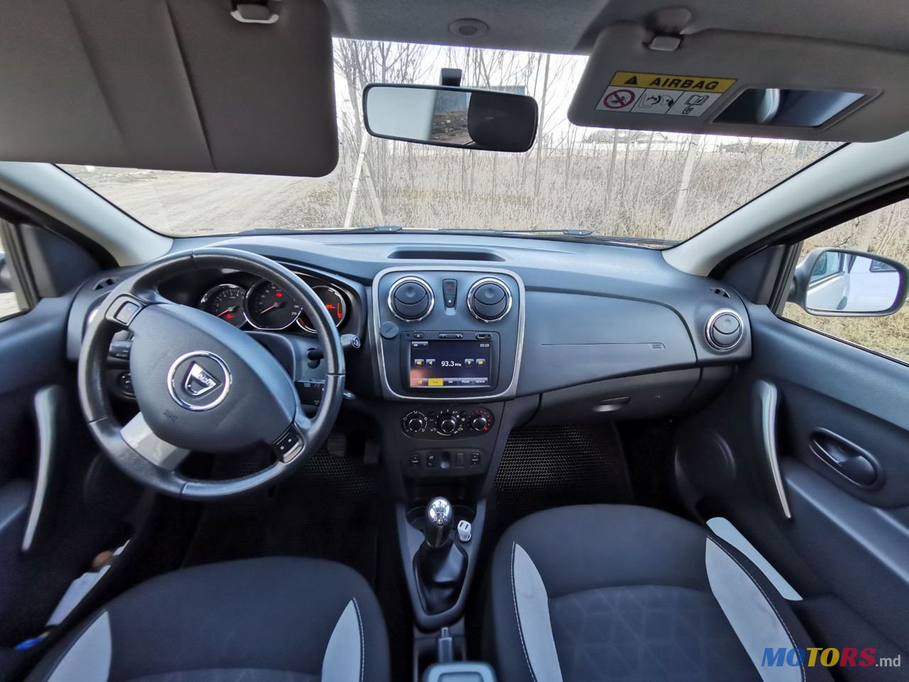 2015' Dacia Sandero Stepway photo #6