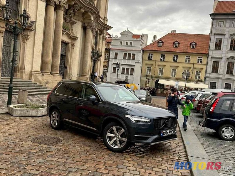 2018' Volvo XC90 photo #2