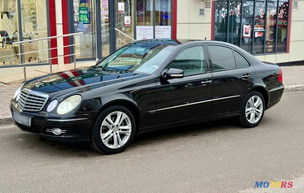 2008' Mercedes-Benz E-Class photo #4