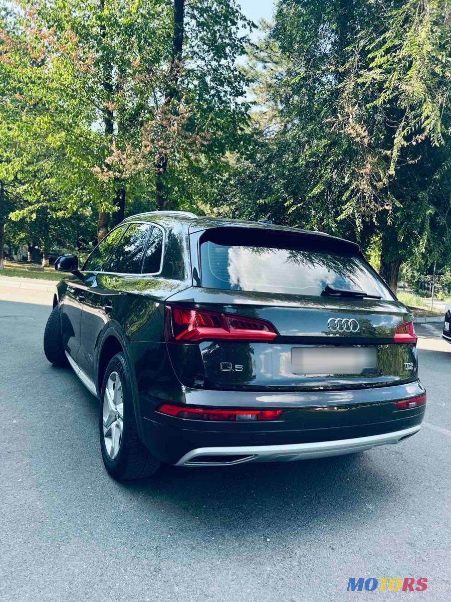 2017' Audi Q5 photo #4