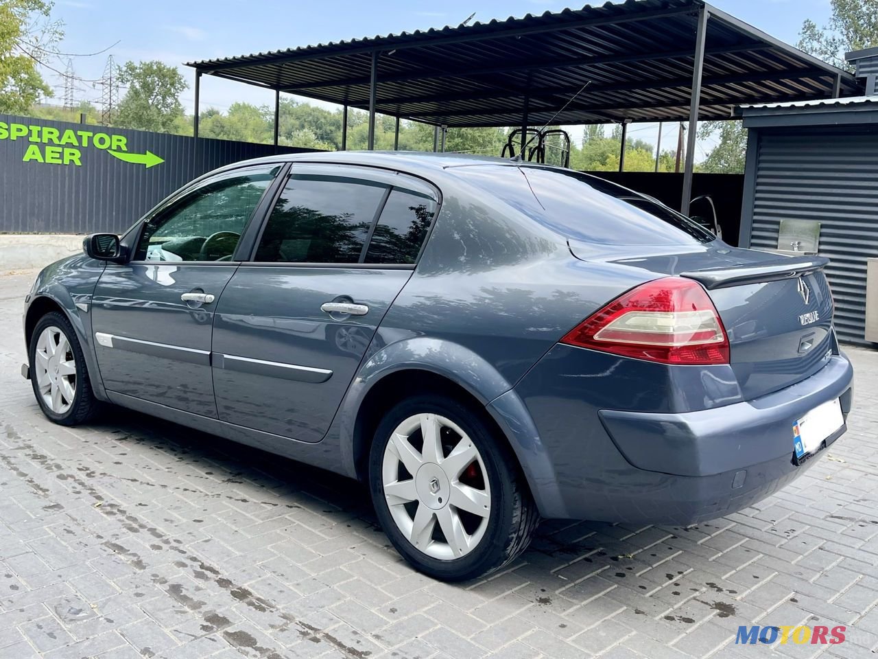 2007' Renault Megane photo #4