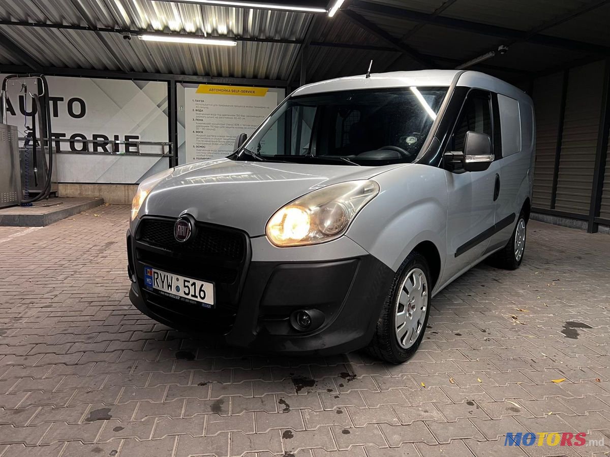 2012' Fiat Doblo photo #1