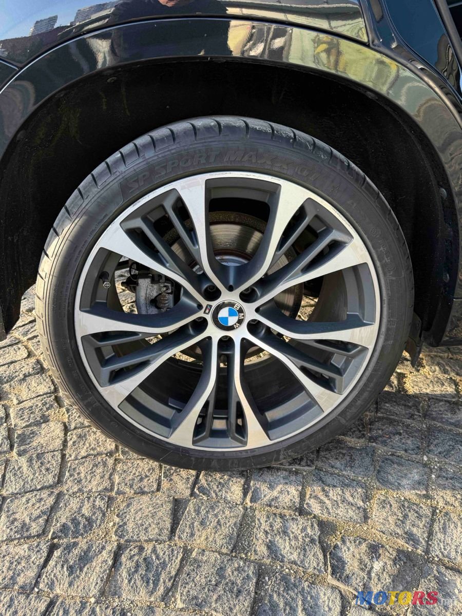 2019' BMW X6 photo #6