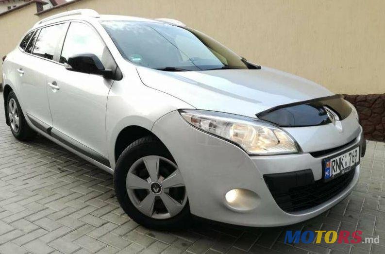 2010' Renault Megane photo #3