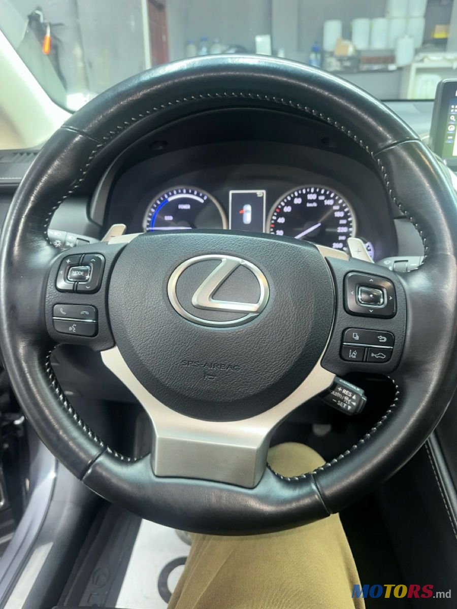 2020' Lexus Nx Series photo #6