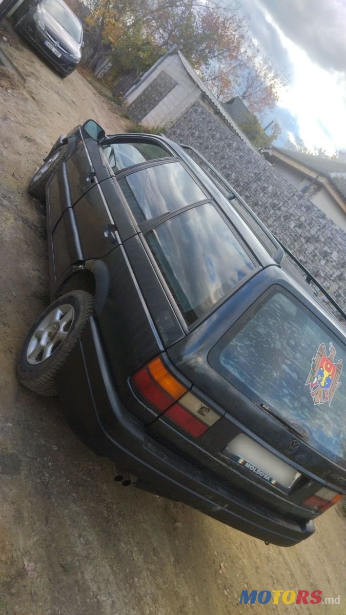 1993' Volkswagen Passat photo #5