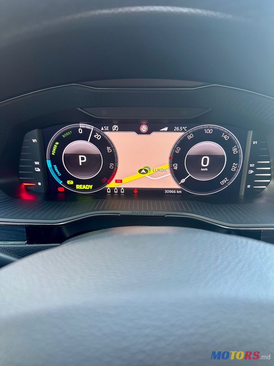 2019' Skoda Superb photo #6