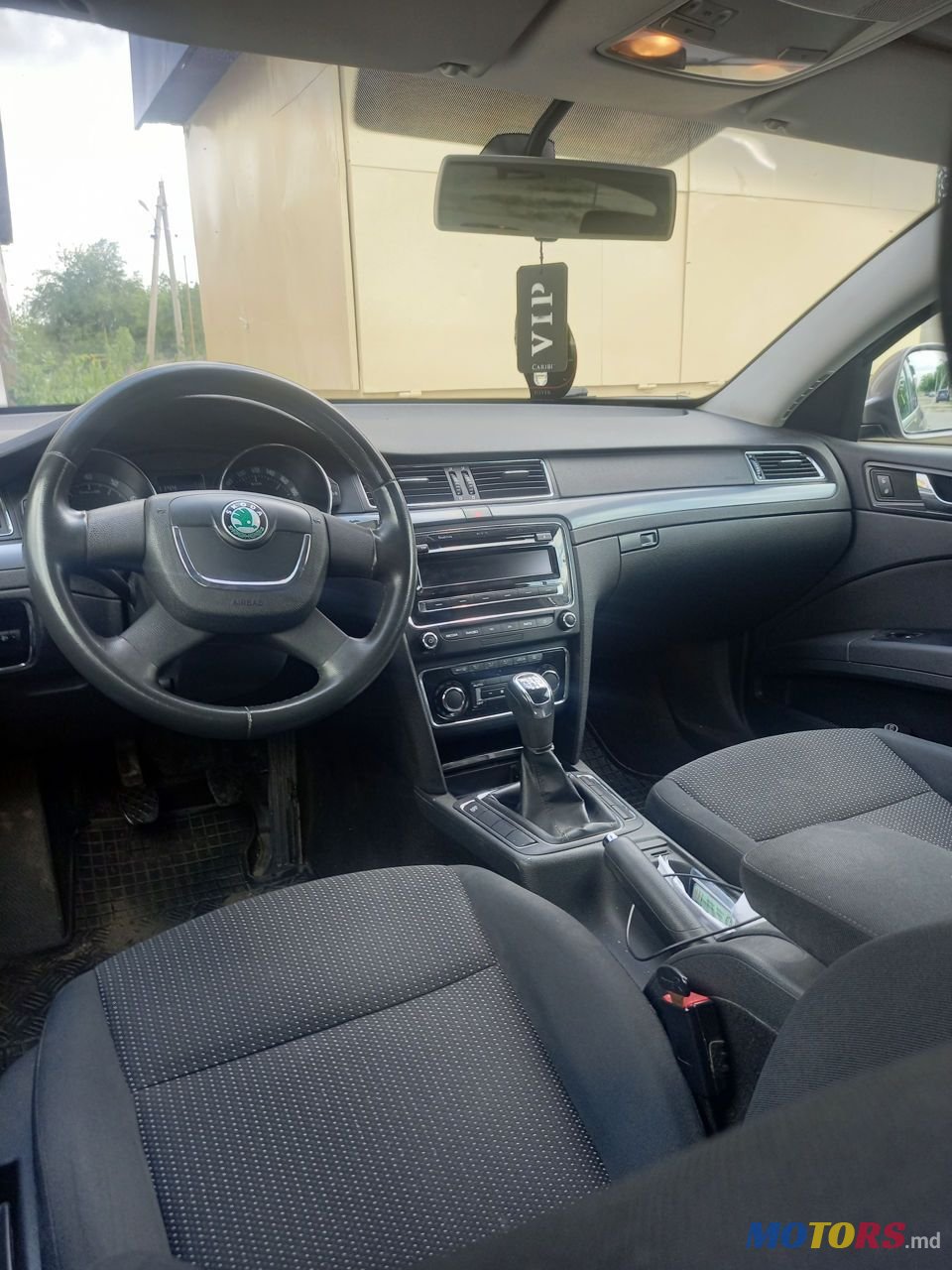 2012' Skoda Superb photo #2