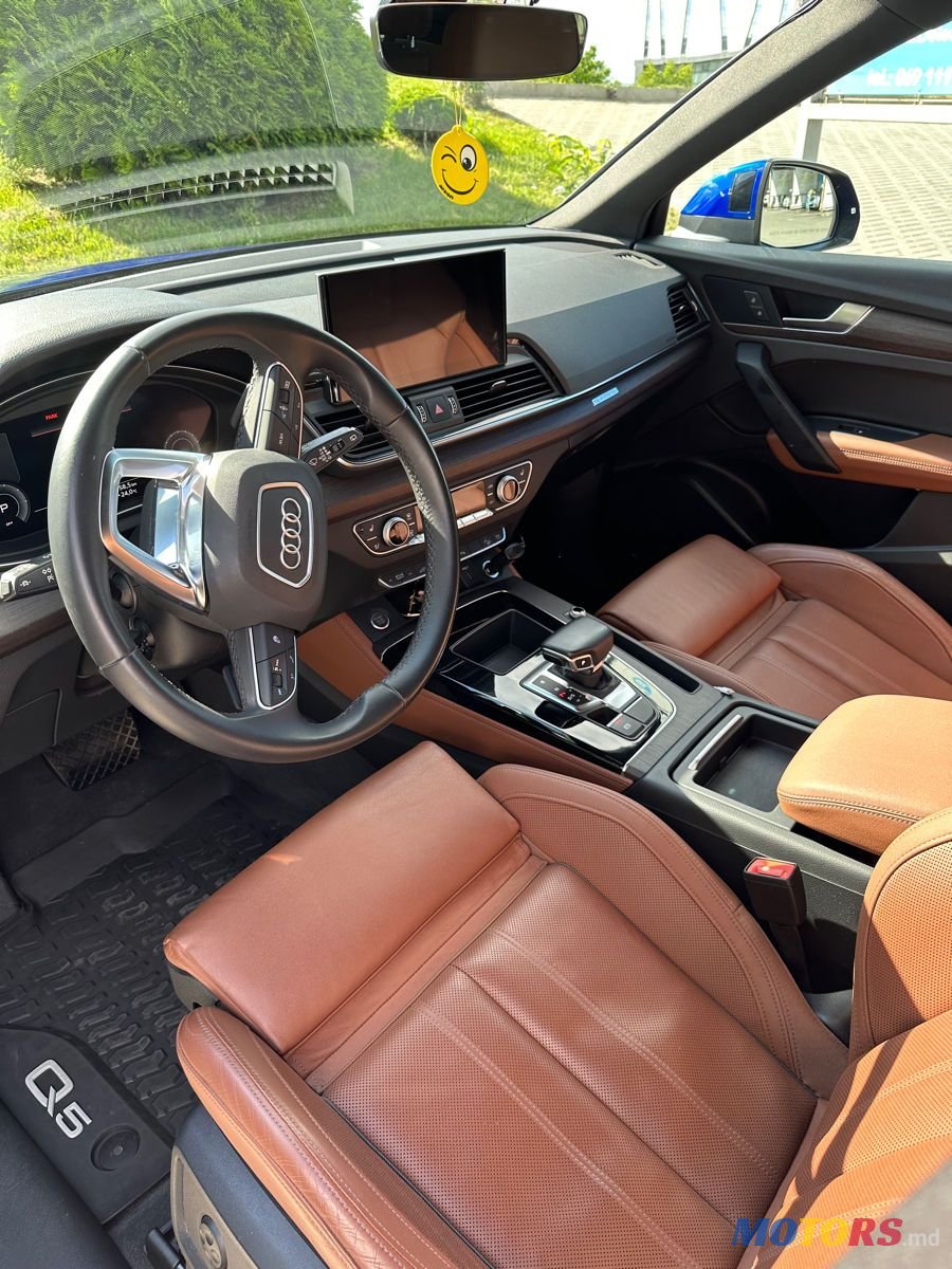 2022' Audi Q5 E-Tron photo #5