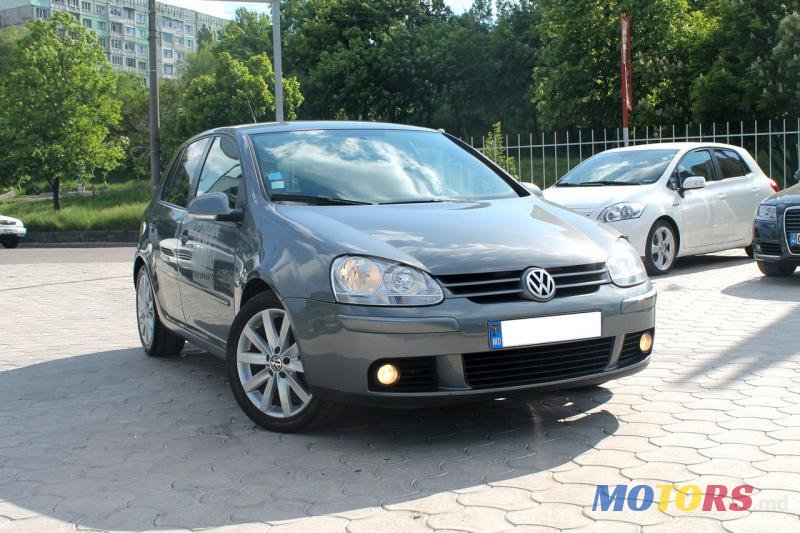 2007' Volkswagen Golf photo #3