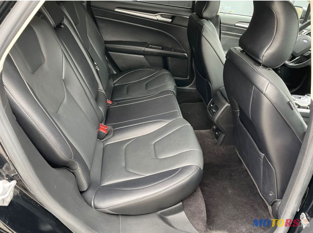 2016' Ford Fusion photo #4