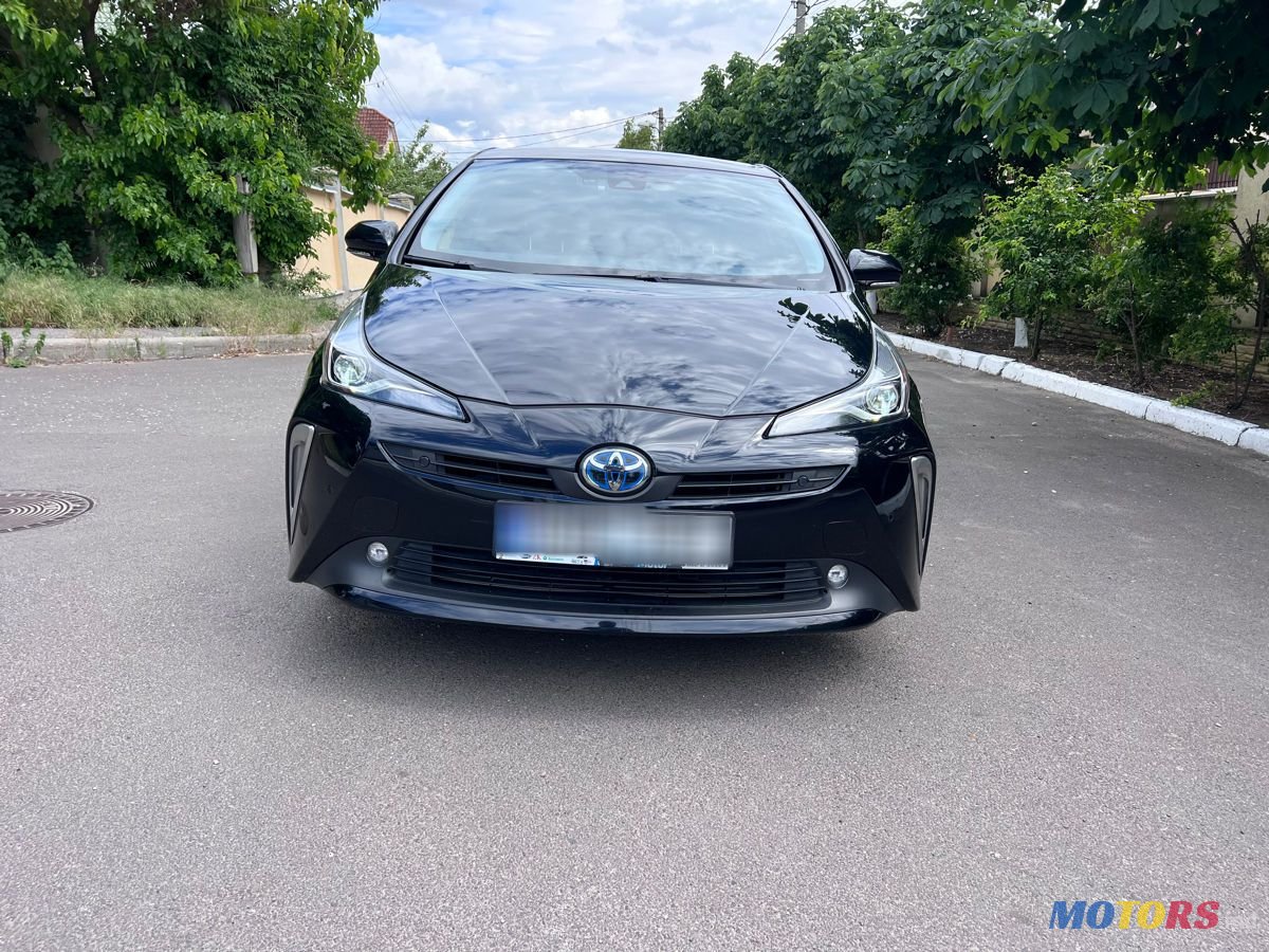 2019' Toyota Prius photo #1
