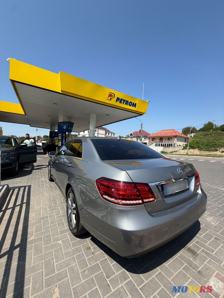 2014' Mercedes-Benz E-Class photo #3