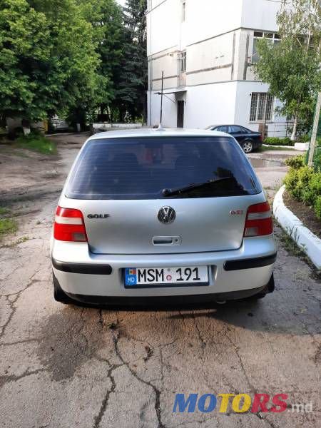 2003' Volkswagen Golf photo #3