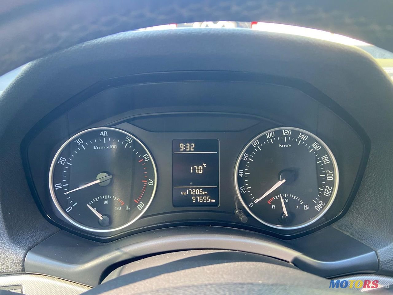 2011' Skoda Octavia photo #3