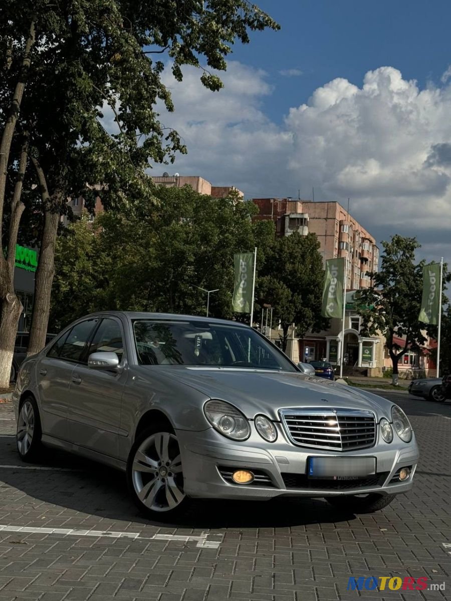 2007' Mercedes-Benz E-Class photo #1