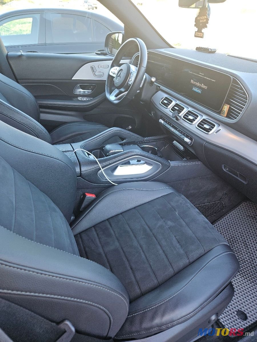 2020' Mercedes-Benz GLE photo #3