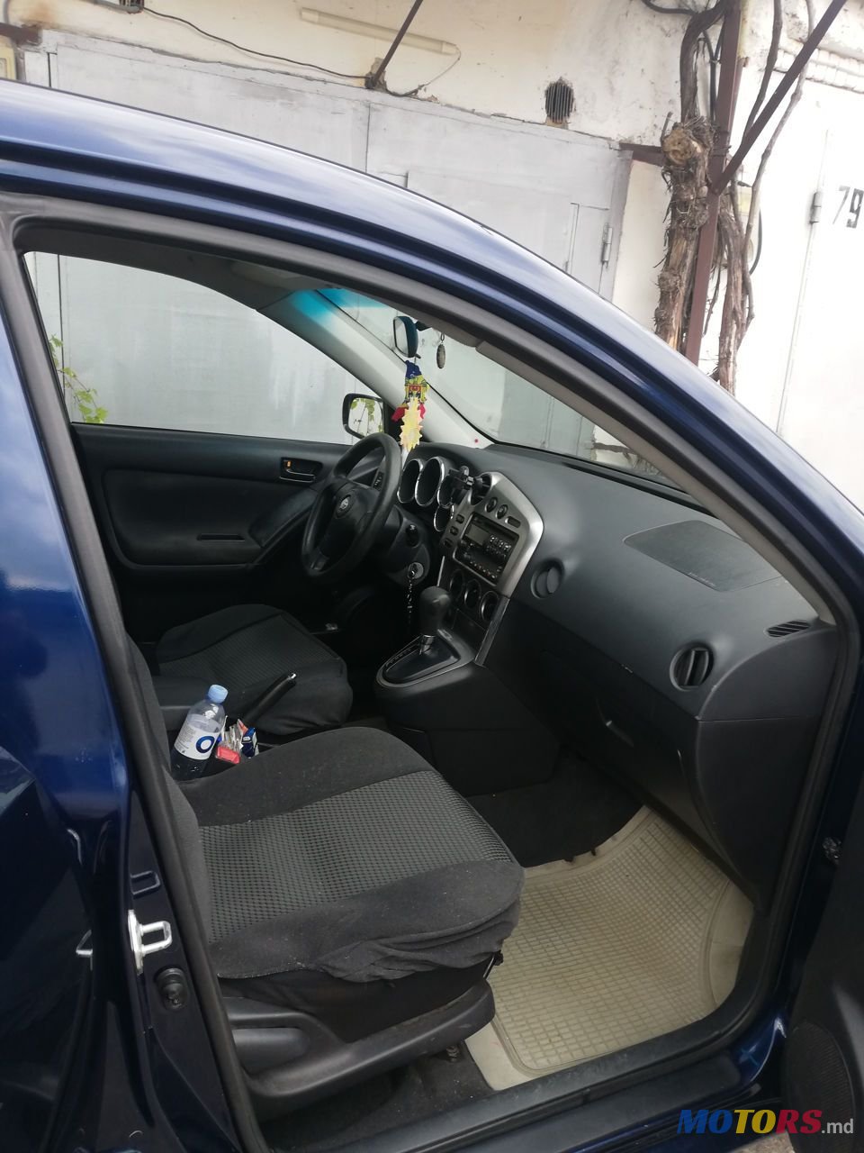 2004' Toyota Matrix photo #5