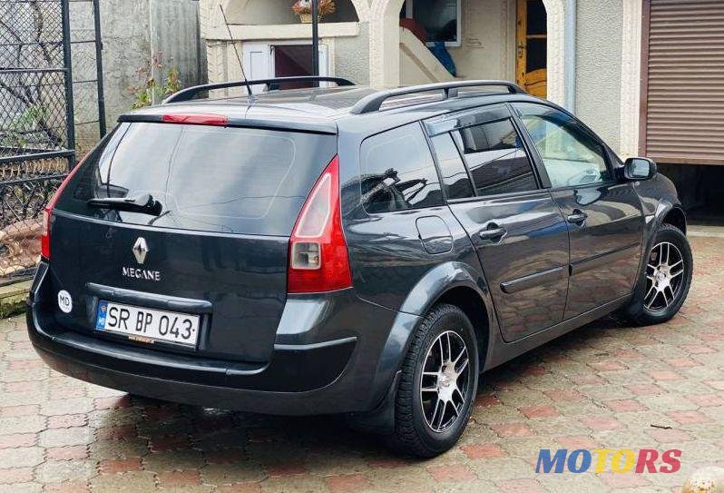 2008' Renault Megane photo #3