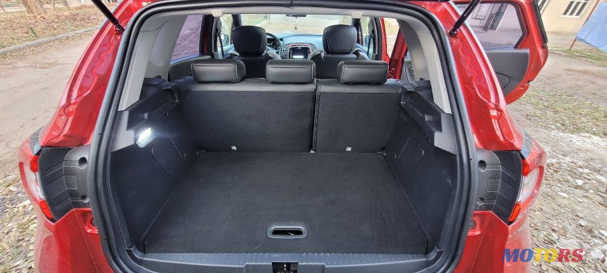 2016' Renault Captur photo #6