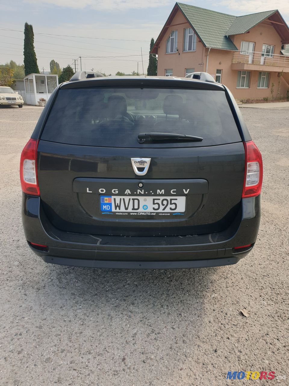 2014' Dacia Logan Mcv photo #2