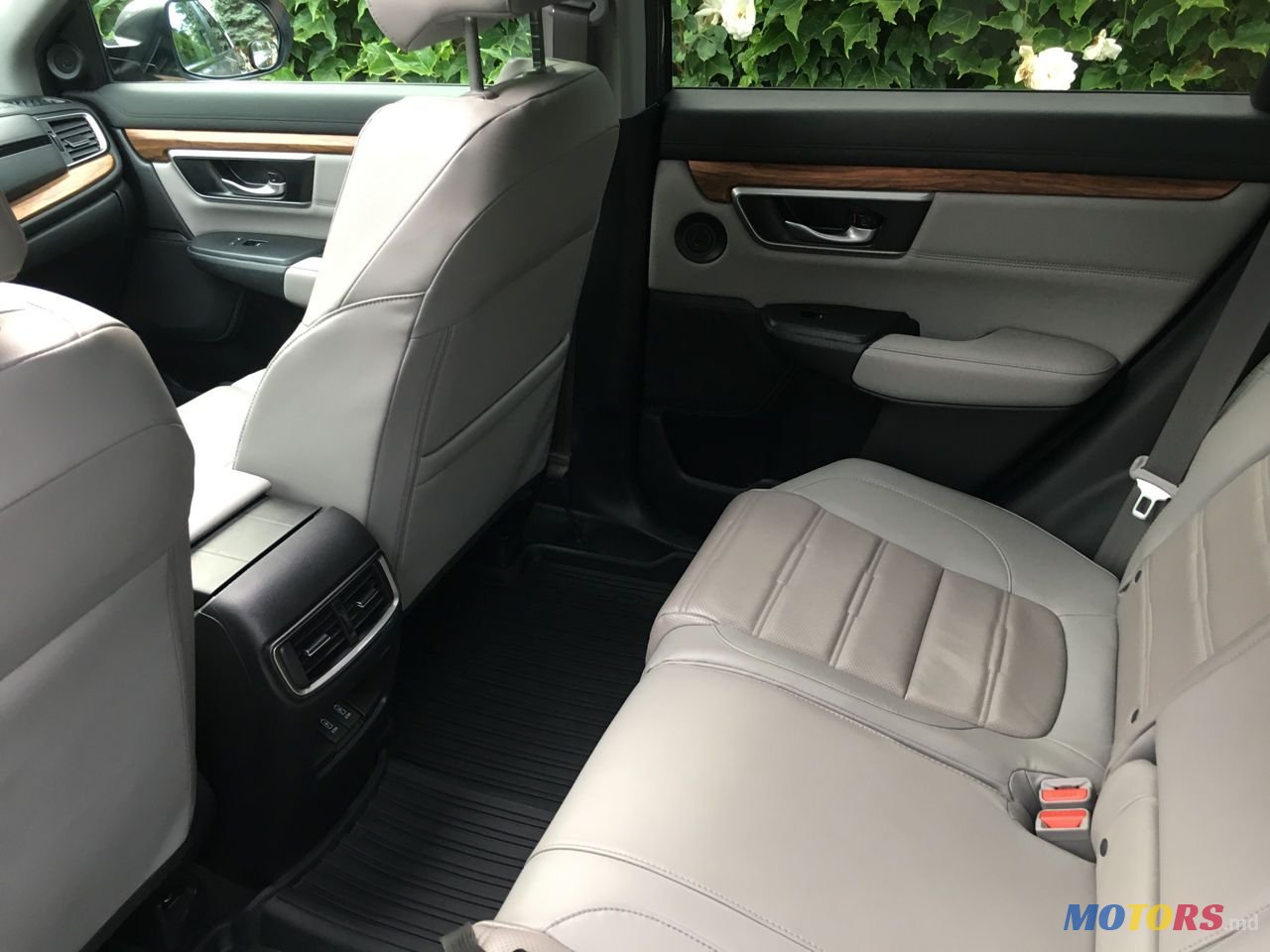 2018' Honda CR-V photo #3