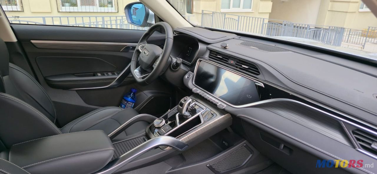 2022' Geely Atlas Pro photo #6