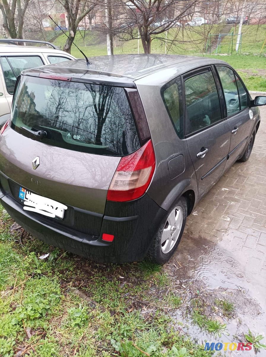 2005' Renault Scenic photo #2