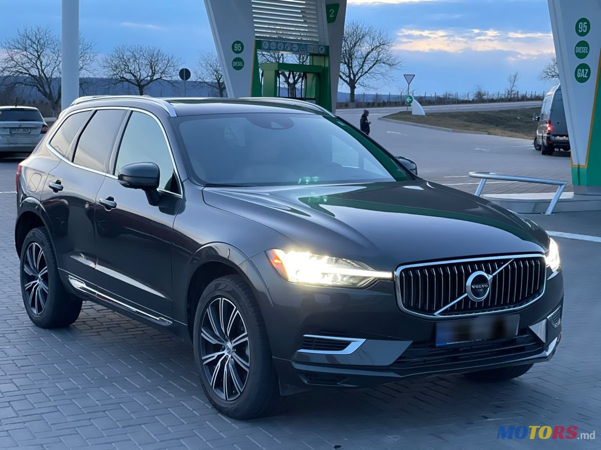 2019' Volvo XC60 photo #3
