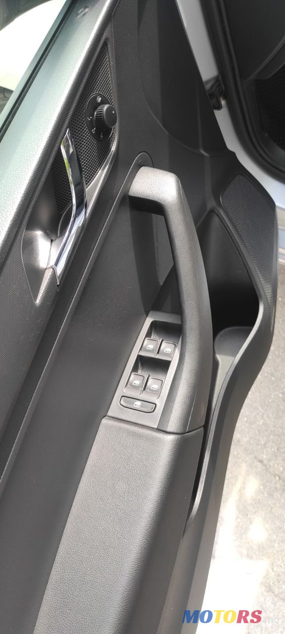 2016' Skoda Rapid photo #4