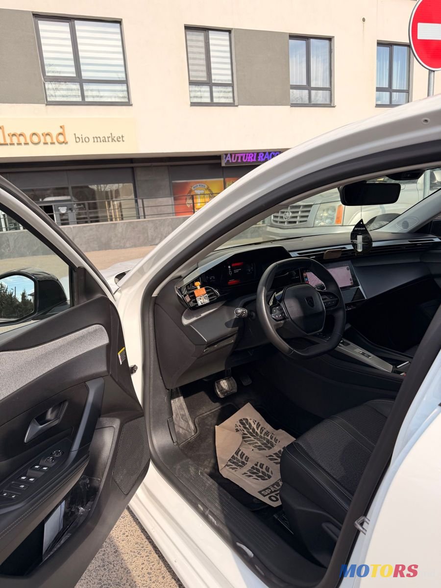 2024' Peugeot 308 photo #4