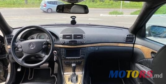 2007' Mercedes-Benz E-Class photo #5