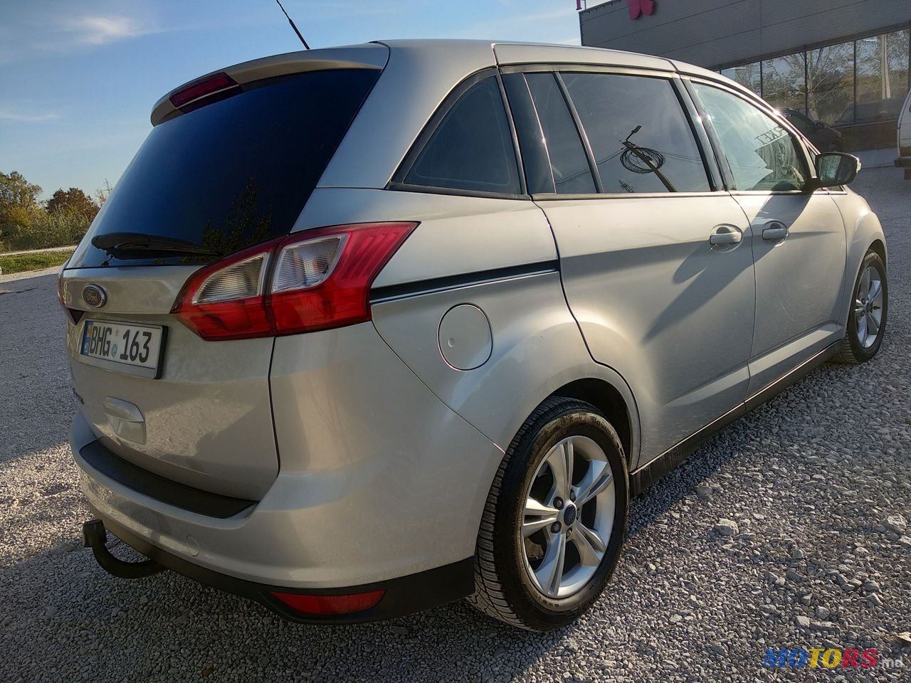 2015' Ford Grand C-MAX photo #6