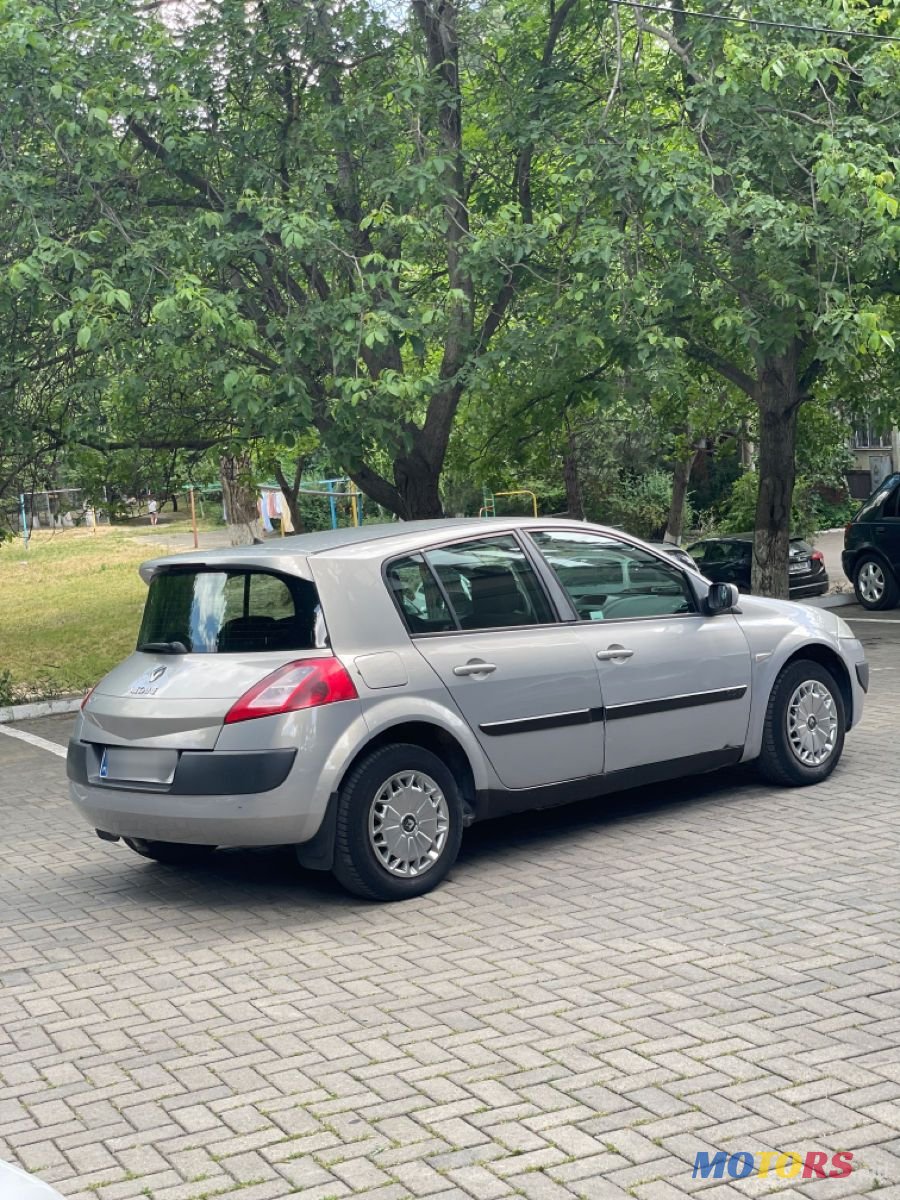 2006' Renault Megane photo #3