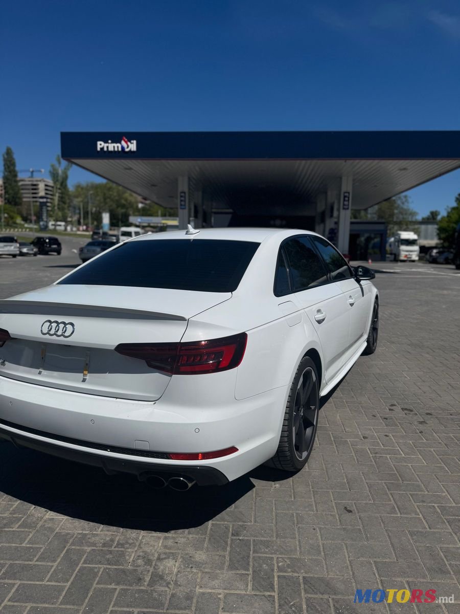 2019' Audi S4 photo #2
