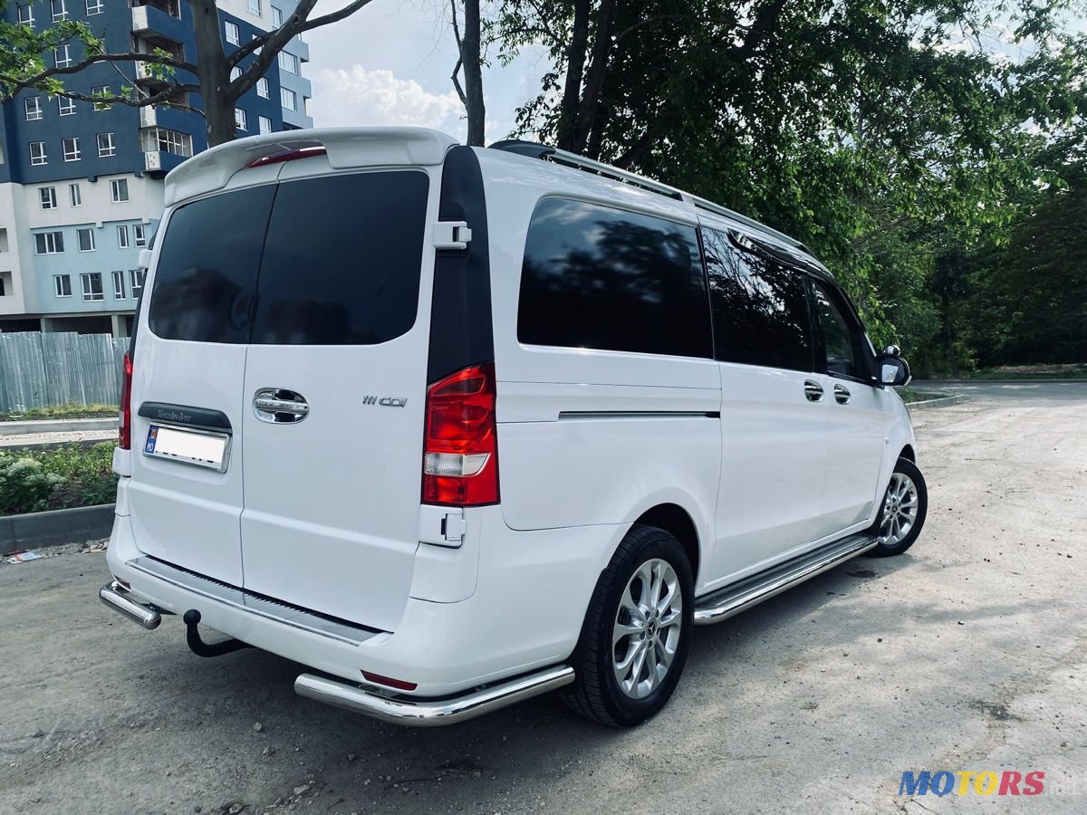 2017' Mercedes-Benz Vito photo #3