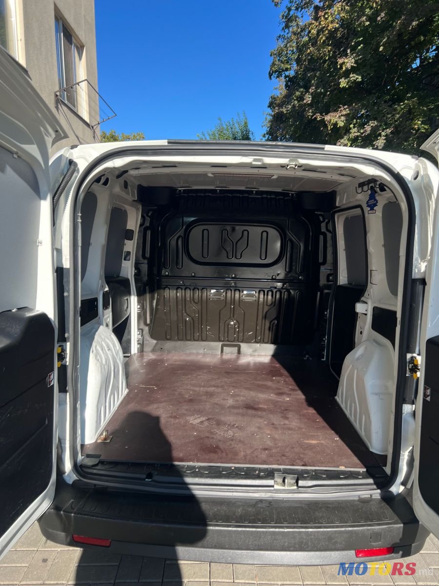 2014' Opel Combo photo #5