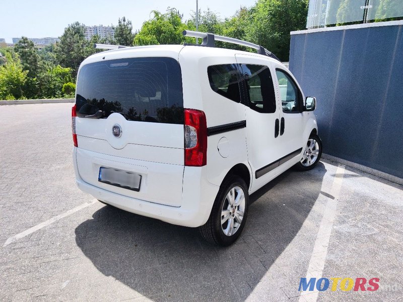 2010' Fiat Qubo photo #2