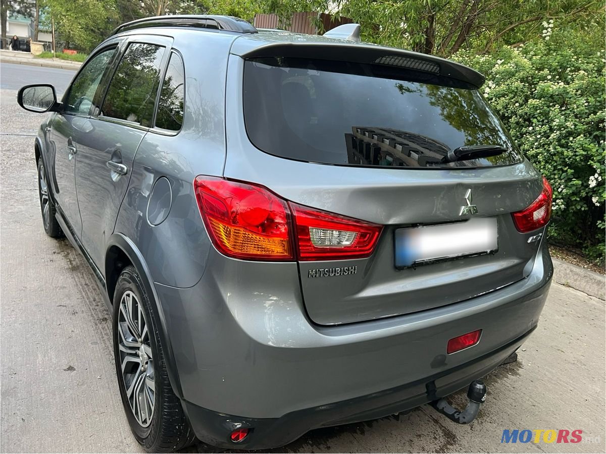 2016' Mitsubishi ASX photo #3