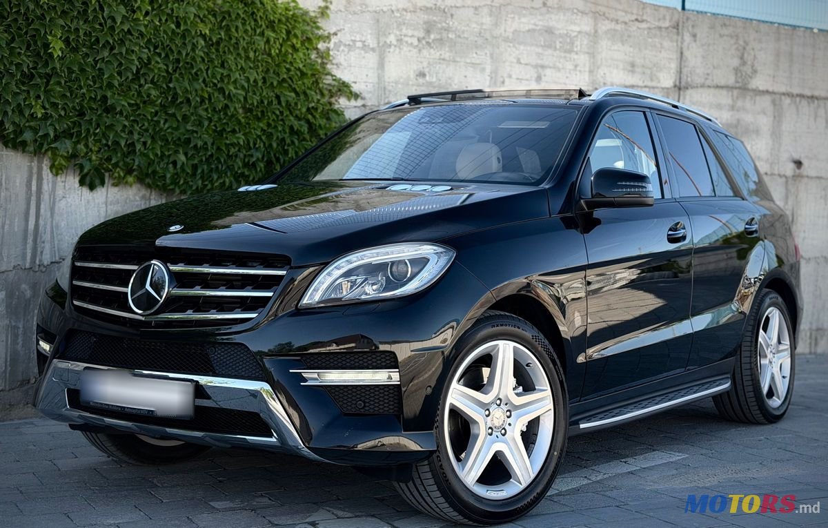 2013' Mercedes-Benz M-Class photo #2
